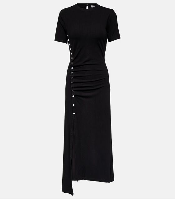 Vestido plisado.