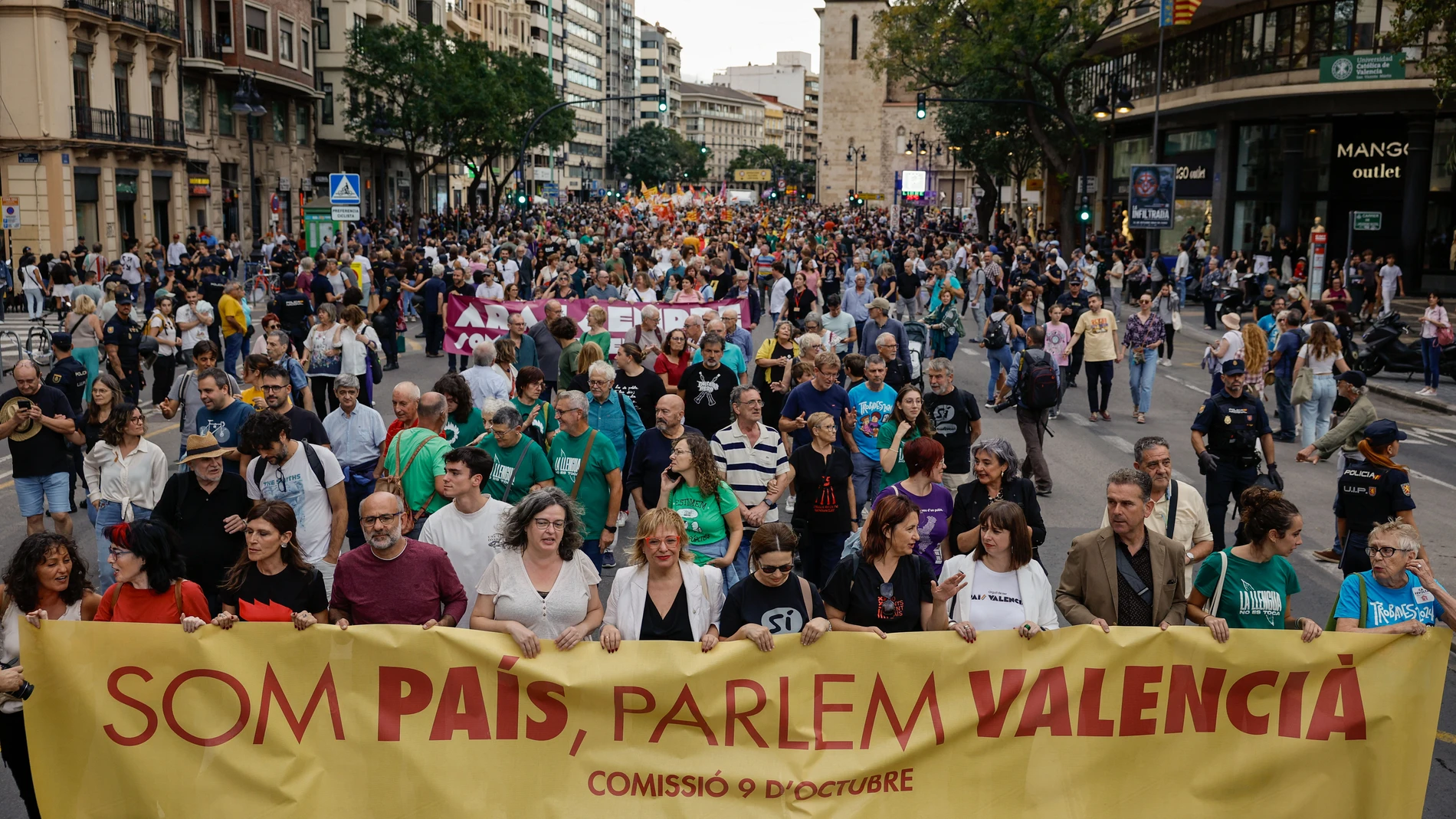 Tras la manifestación de la tarde del 9 d'octubre ocurrió la agresión