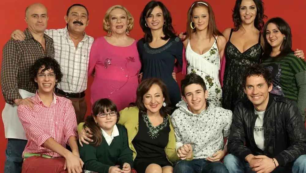 Actores de la serie "Aída"