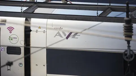 Economía.- Renfe estrenará un nuevo AVE internacional entre Barcelona y Toulouse en el segundo trimestre de 2025