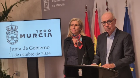 El concejal Antonio Navarro ofrece declaraciones sobre las viviendas de alquiler social