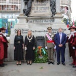 Granada celebra el tradicional día de la Hispanidad con el desfile civico militar en homenaje a los Reyes Católicos