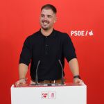 Ortega (PSRM) acusa a López Miras de "quebrar el estado de derecho" al incumplir las leyes de vivienda "conscientemente"