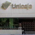 Una de las sedes de Unicaja en Málaga