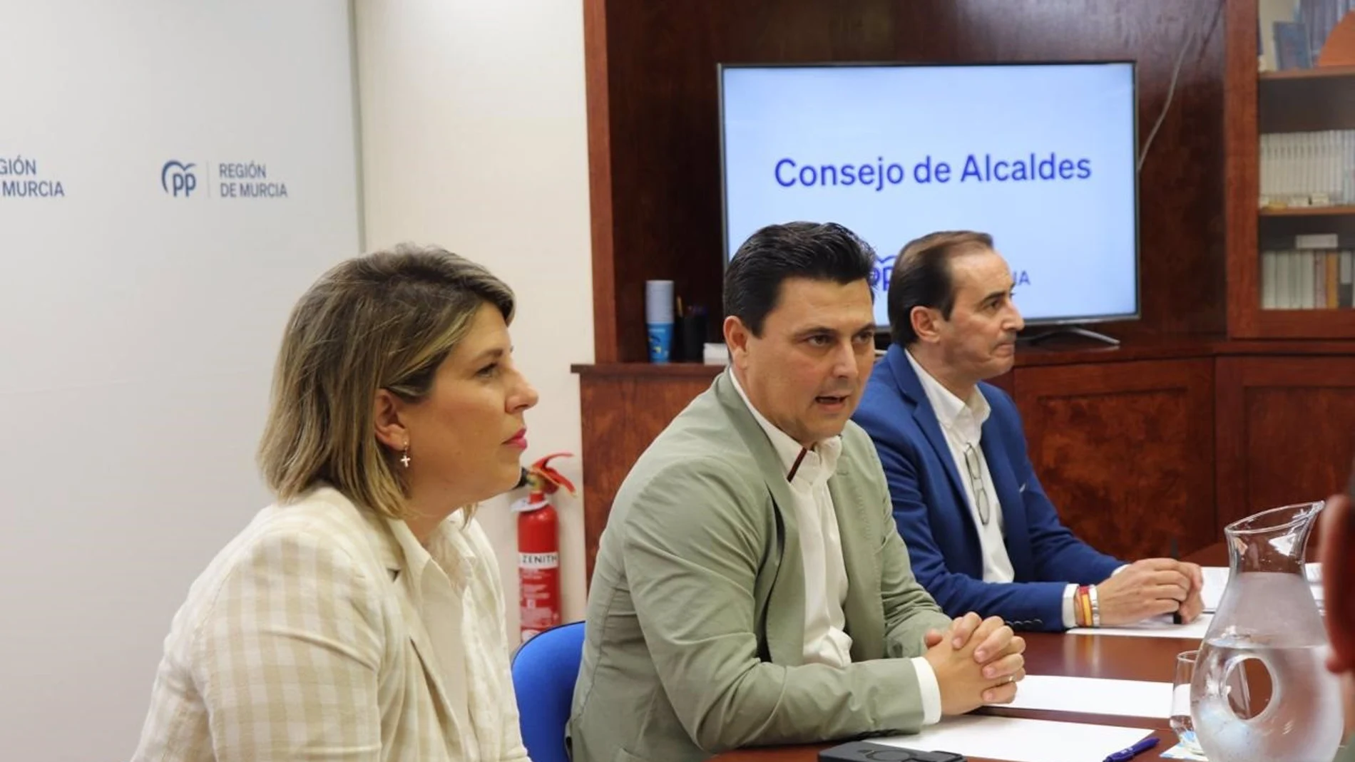 MURCIA.-AMP.- Los alcaldes del PP cierran filas contra el cupo catalán "porque resta recursos a los ciudadanos de la Región"