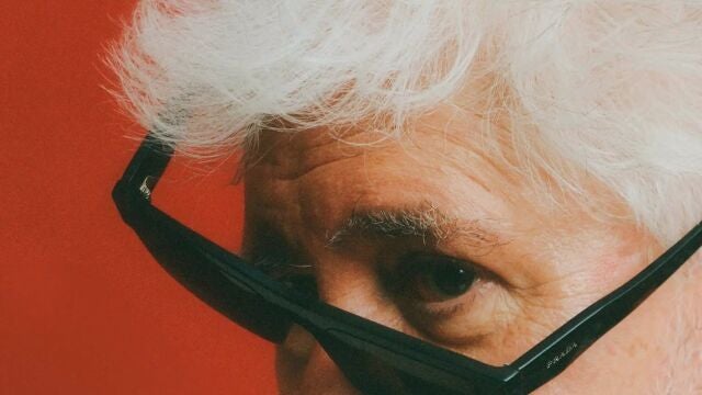 Almodóvar presenta "La habitación de al lado"