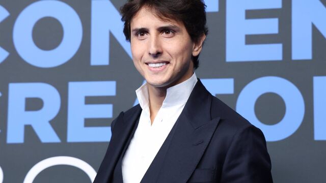 Roca Rey reaparece para apoyar a sus amigos, Tomás Páramo y María García de Jaime