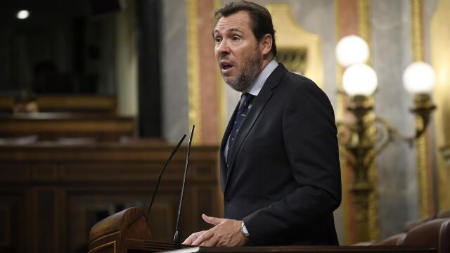 Economía.- (AMP) Podemos urge a Óscar Puente a mantener la gratuidad de los abonos de tren después de diciembre