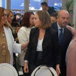 Desayuno informativo con la presidenta de la Asociación Víctimas del Terrorismo (AVT)