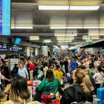 Descarrila un tren en el túnel entre las estaciones de Atocha y Chamartín que afecta a la salida de la alta velocidad en Madrid