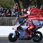 Marc Márquez celebra su victoria en Phillip Island