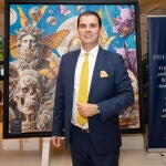 Rubén Puga, CEO de Grupo Fidelitas & Company, durante la inauguración de una exposición del grupo en Marbella