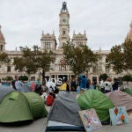 Acampada en Valencia por el derecho a la vivienda