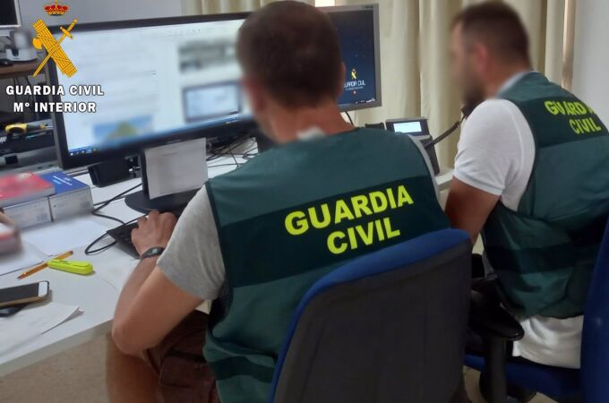 Agentes de la Guardia Civil