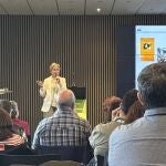 La Diputación de Segovia presenta el Club de Lectura de los Bibliobuses en el congreso nacional celebrado en Vic