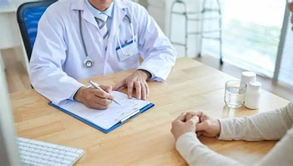 Consulta de un médico