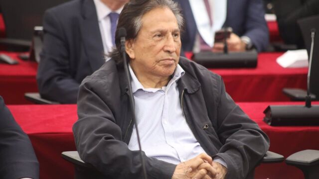 Perú.- Condenado a más de 20 años de cárcel el expresidente de Perú Alejandro Toledo por corrupción