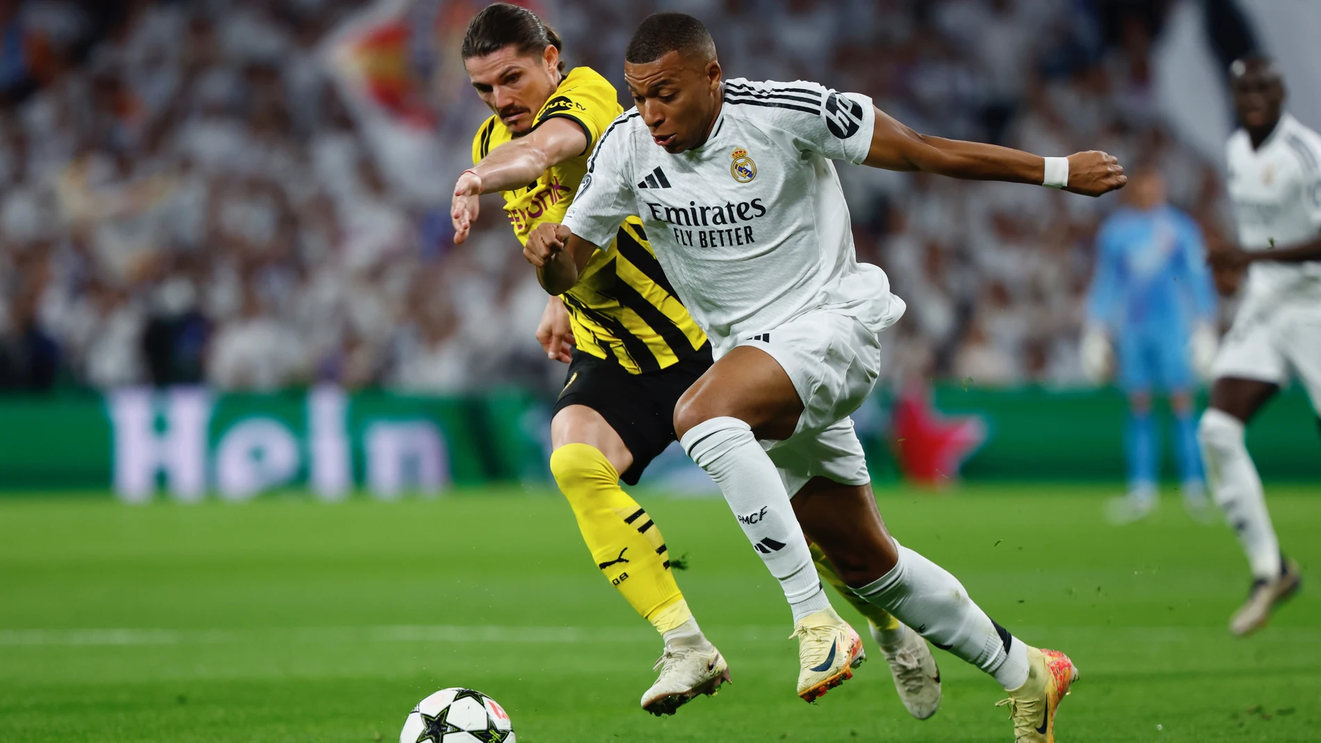Encuentro de la Champions League entre el Real Madrid y el Borussia Dortmund.© Jesús G. Feria.