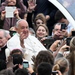 El Papa Francisco preside la audiencia general semanal en el Vaticano