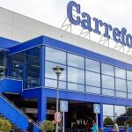 Colas en Carrefour para comprar el producto número uno en ventas para tu coche