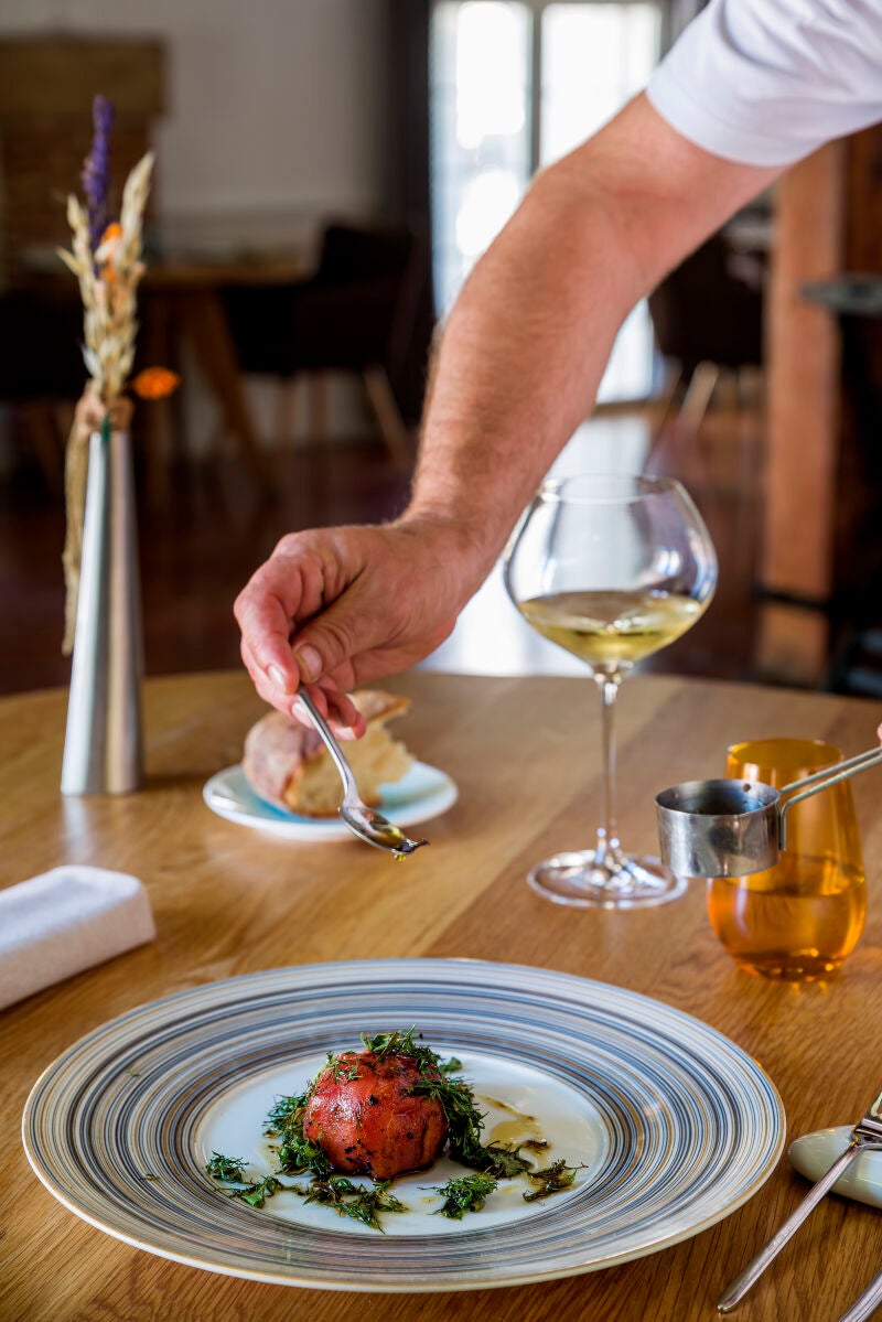 Un suculento plato de Casa José, uno de los numerosos restaurantes que se nutren de la huerta de Aranjuez 