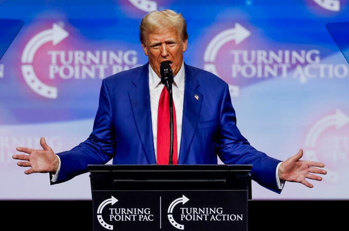 Republican presidential nominee Donald Trump campaigns in Duluth, Georgia