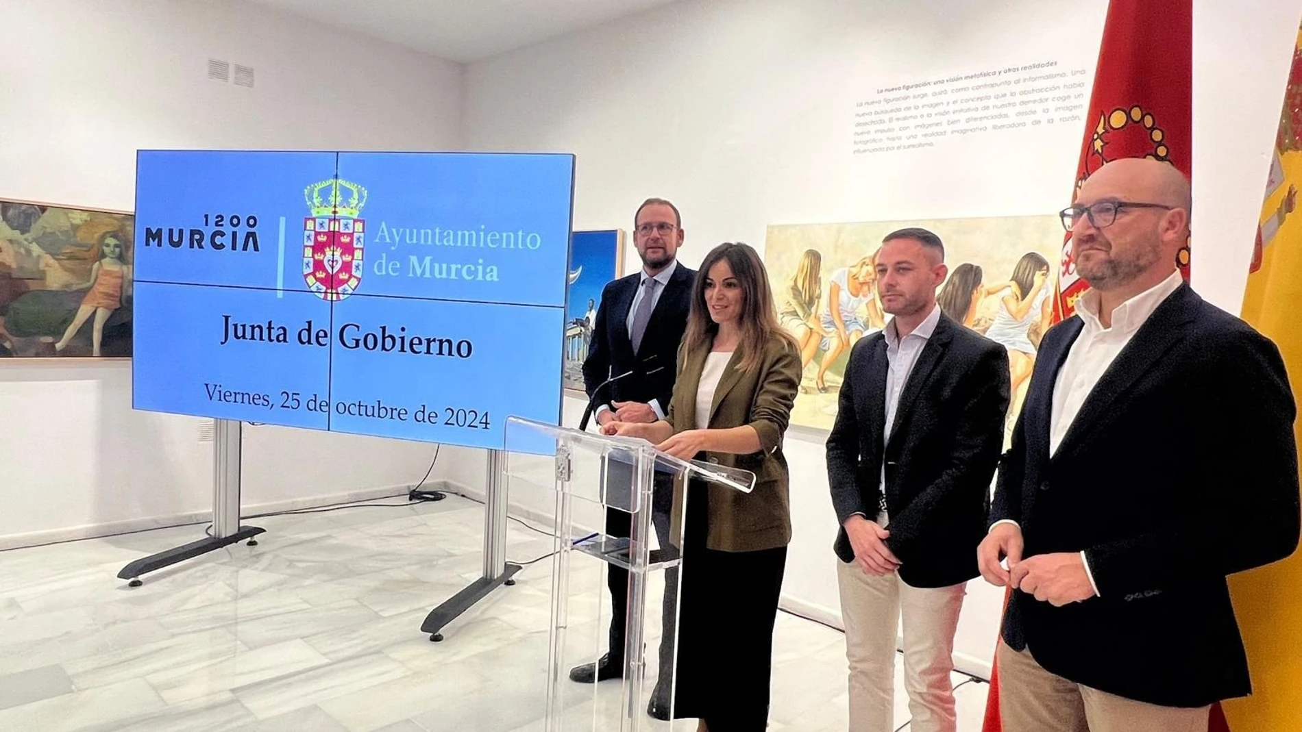 La vicealcaldesa y concejal de Fomento y Patrimonio, Rebeca Pérez, en la rueda de prensa REMITIDA / HANDOUT por AYUNTAMIENTO DE MURCIA Fotografía remitida a medios de comunicación exclusivamente para ilustrar la noticia a la que hace referencia la imagen, y citando la procedencia de la imagen en la firma 25/10/2024