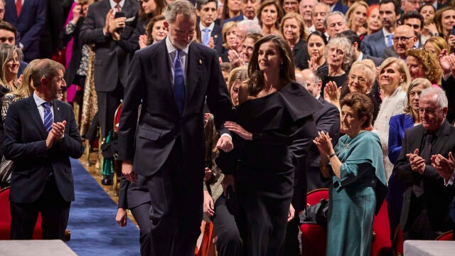 S​us Majestades los Reyes Felipe VI Y doña Letizia, acompañados de Sus Altezas Reales la Princesa de Asturias,