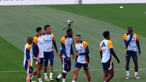 Mbappé, en el entrenamiento del Real Madrid este viernes