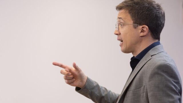 MADRID.-Crece la presión contra Más Madrid por la crisis de Errejón con el resto de partidos pidiendo responsabilidades