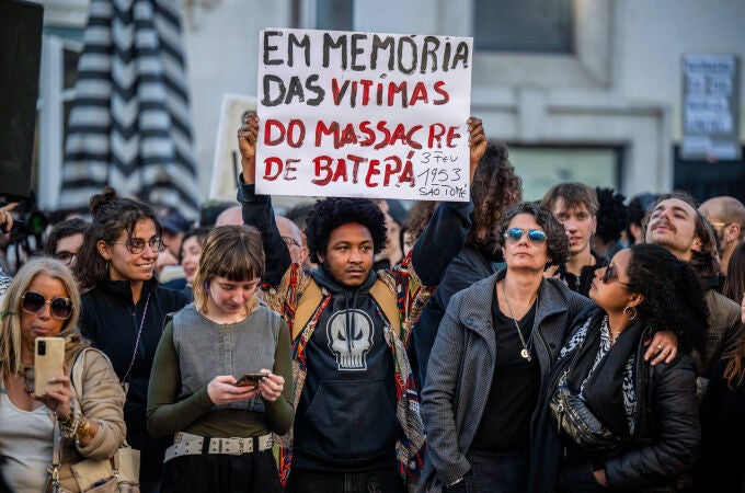 Portugal.- Miles de personas protestasn en Lisboa por la muerte de un hombre por disparos de la Policía