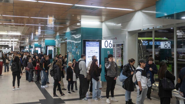 Huelga autobuses de la EMT e Interurbanos . David Jar