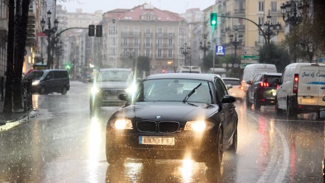Las lluvias obligan a cortar siete carreteras en la Comunidad Valenciana