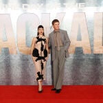 Eddie Redmayne y Úrsula Corberó en la premiere en Londres