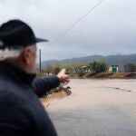 Emergencias eleva a roja la alerta por lluvias en todo el litoral e interior norte de Valencia