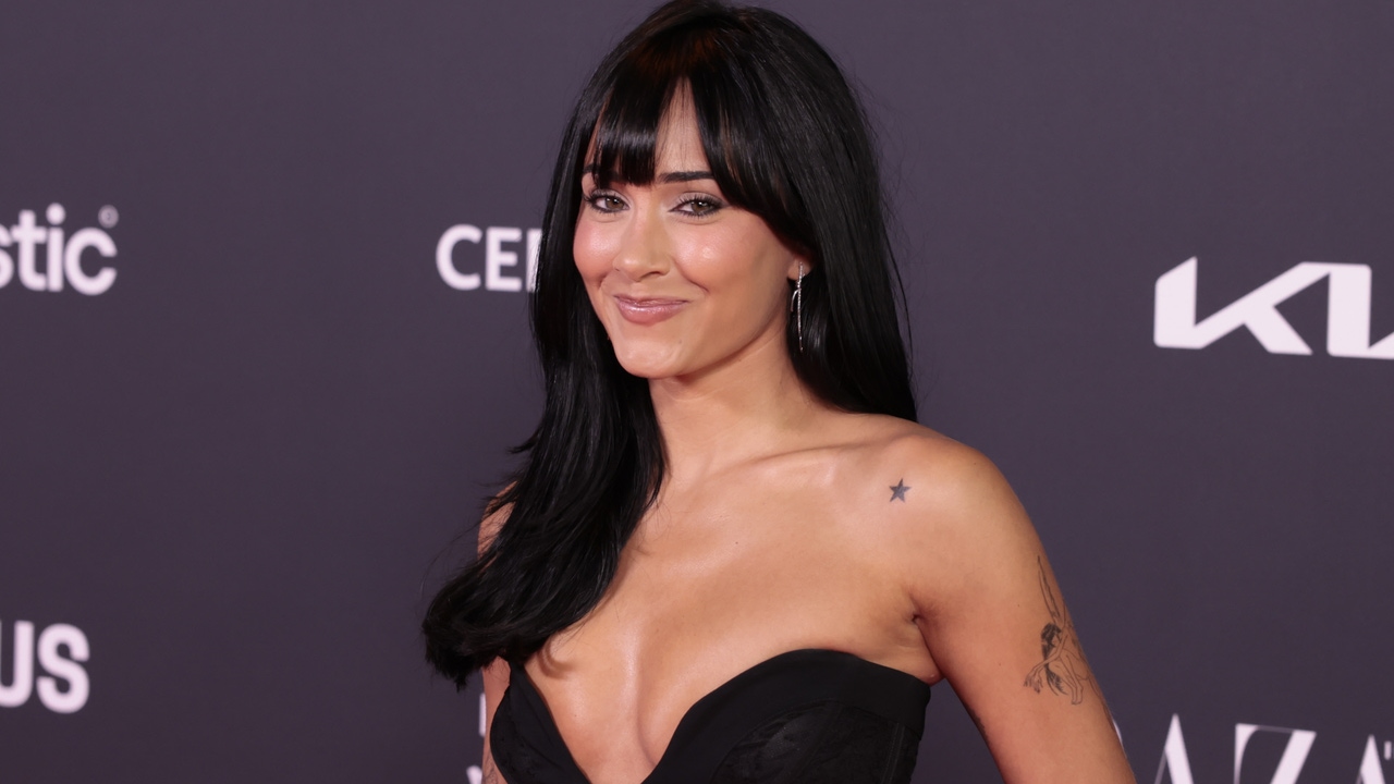 Aitana también se suma a la tendencia de los pañuelos y esta es su idea de cómo llevarlos en Bali