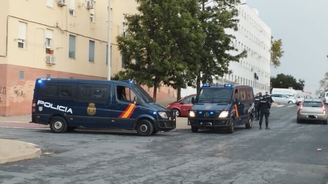 Otra macrorredada en Huelva: más de 200 policías se despliegan en El Torrejón y Pérez Cubillas