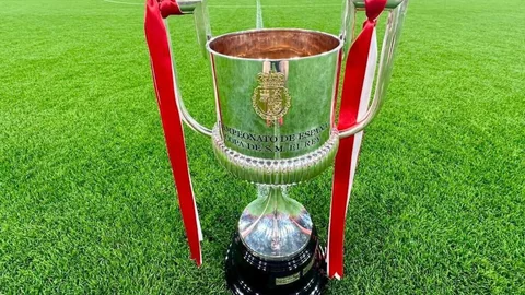 Partidos de fútbol hoy, 29 de octubre, Copa del Rey: horarios y dónde ver online TV.