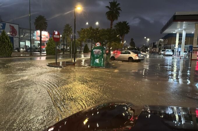 Vías anegadas en Alhaurín de la Torre