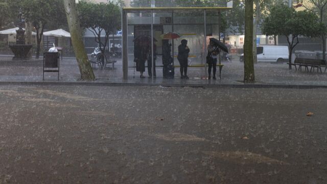 Temporal.- Barcelona abre un centenar de camas para personas sin hogar por el episodio de lluvias