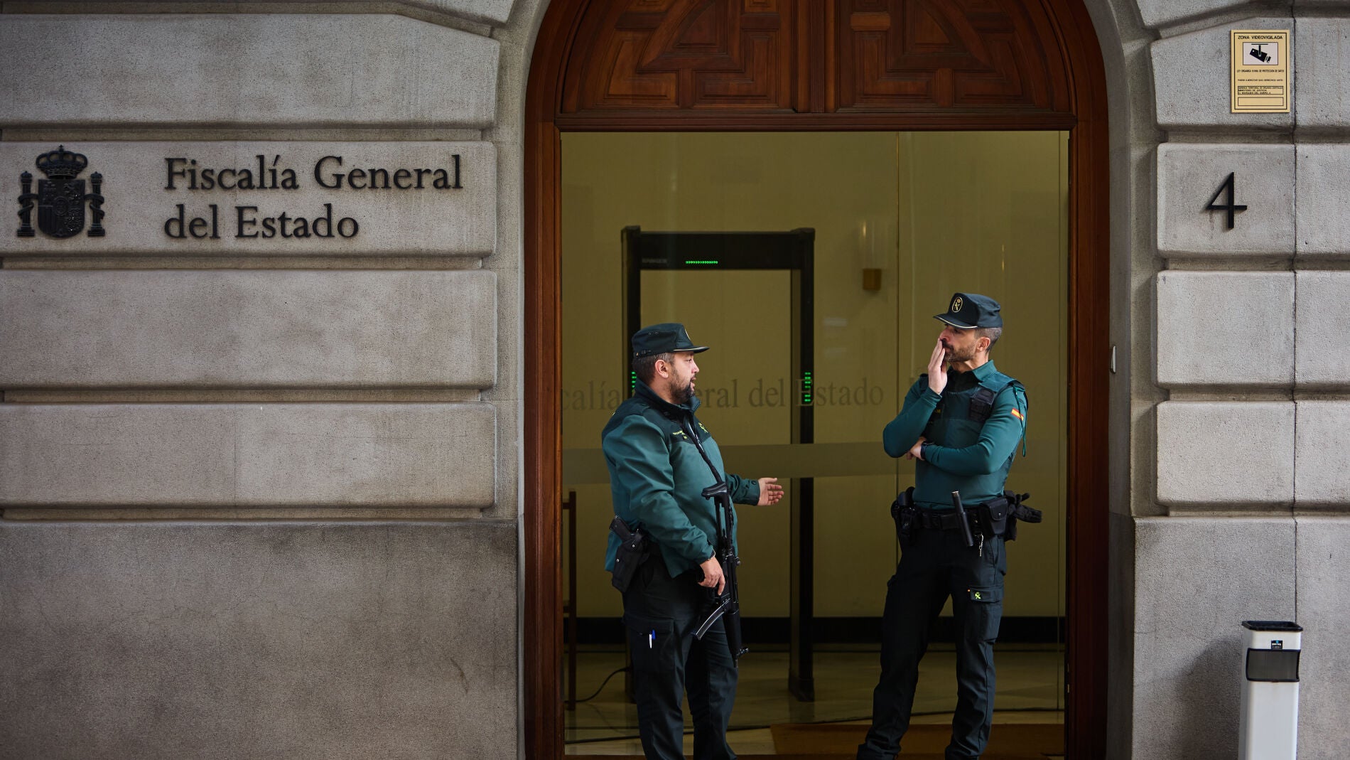 Registro del despacho de fiscal García Ortiz, en la fiscalía general del estado© Alberto R. Roldán / Diario La