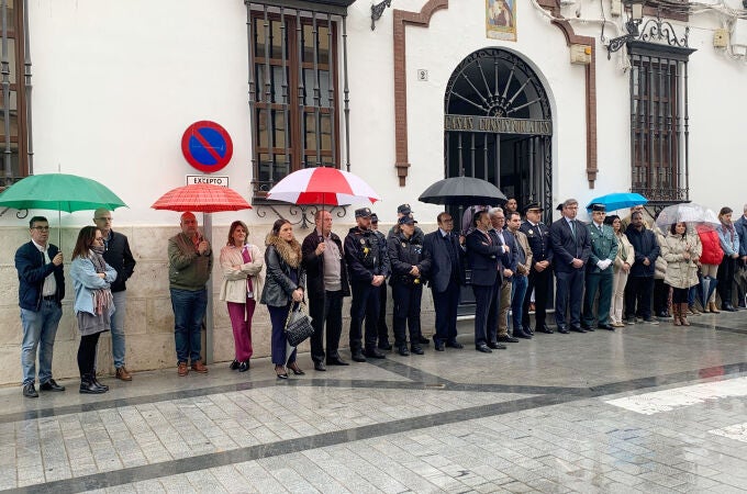 Minuto de silencio por una joven de Puente-Genil (Córdoba) fallecida en el temporal de Valencia 