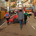 Efectivos de la Guardia Civil realizando labores en Mira (Cuenca) tras la DANA