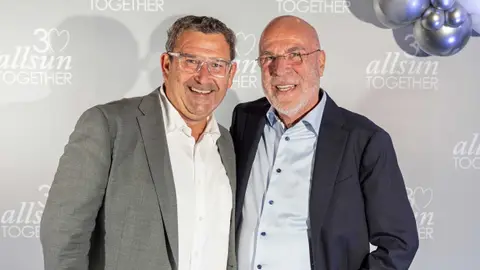 Willi Verhuven, propietario del grupo turístico alemán alltours Flugreisen, hizo realidad hace tres décadas su deseo de incorporar hoteles en propiedad a su grupo empresarial