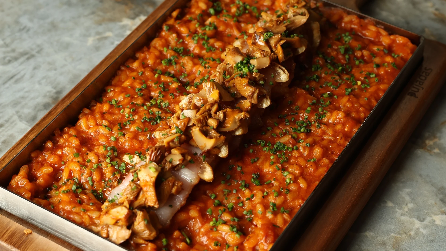 La Morena presenta sus nuevos platos reivindicando su cocina viajera