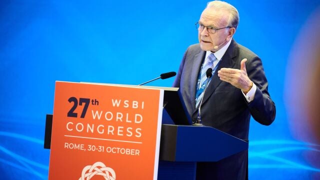 El presidente de Criteria Caixa y de la Fundación La Caixa, Isidro Fainé