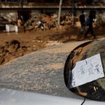 Los coches y comercios devastados por la DANA se han convertido en el objetivo de los delincuentes para saquear 