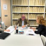 La directora general de Vivienda, María Pardo, participa en el acto de la adquisición de las viviendas al SAREB