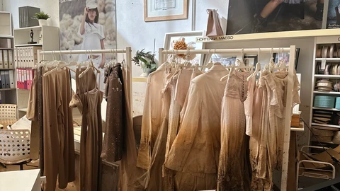 El taller de Hortensia Maeso en Picanya muy afectado por la DANA.