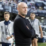 El tremendo zasca del entrenador del Levante a los políticos: "Son unos miserables..."